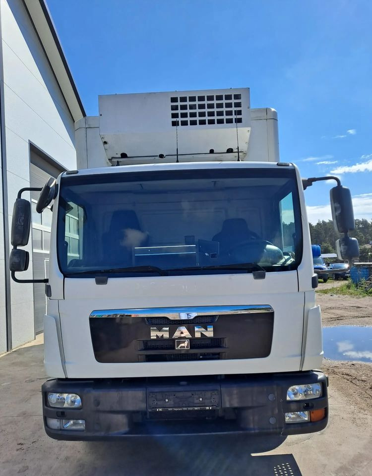 MAN TGL 12.220 Chłodnia agregat WKD-II SR - Camion frigorifique: photos 4 MAN TGL 12.220 Chłodnia agregat WKD-II SR - Camion frigorifique: photos 4