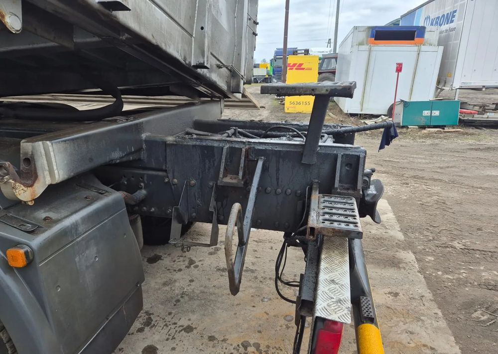 MAN TGS 6x4 26.400 BORTMATIK Euro 5 - Camion benne: photos 4 MAN TGS 6x4 26.400 BORTMATIK Euro 5 - Camion benne: photos 4