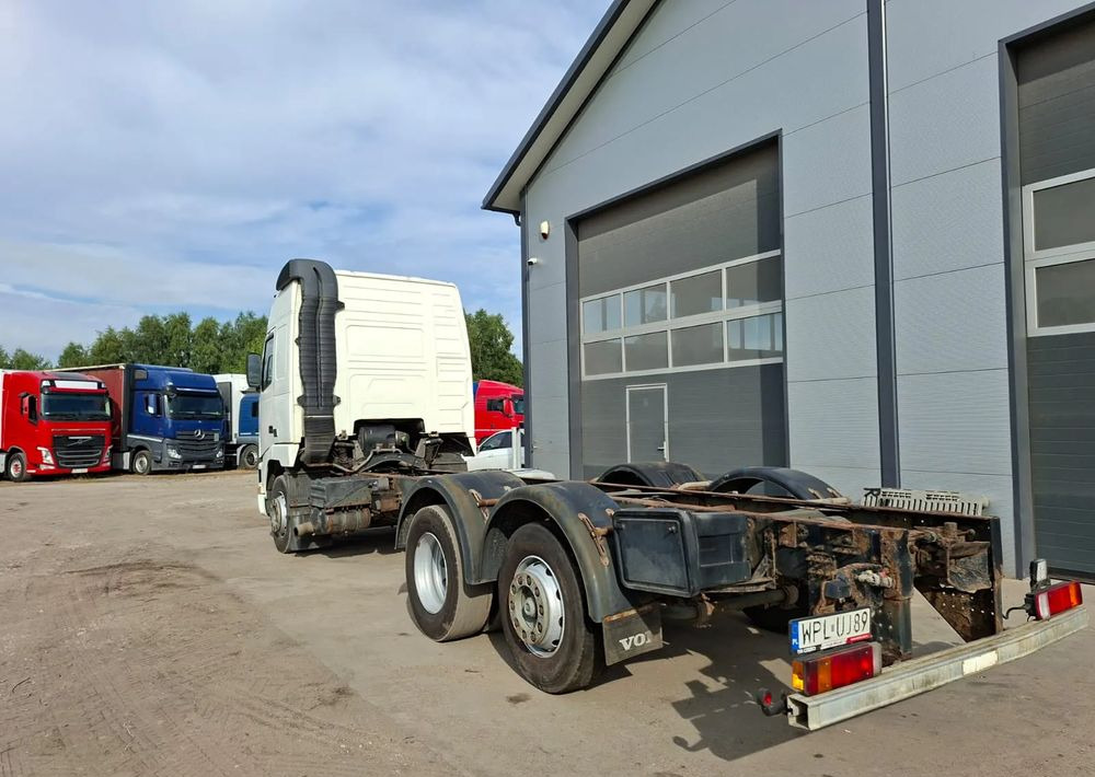 Volvo FH 420 6x2 - Châssis cabine: photos 5 Volvo FH 420 6x2 - Châssis cabine: photos 5