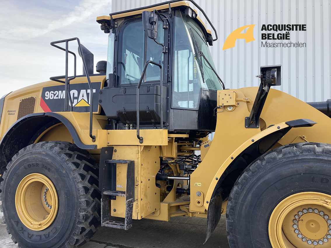 CATERPILLAR 962M - Chargeuse sur pneus: photos 5 CATERPILLAR 962M - Chargeuse sur pneus: photos 5