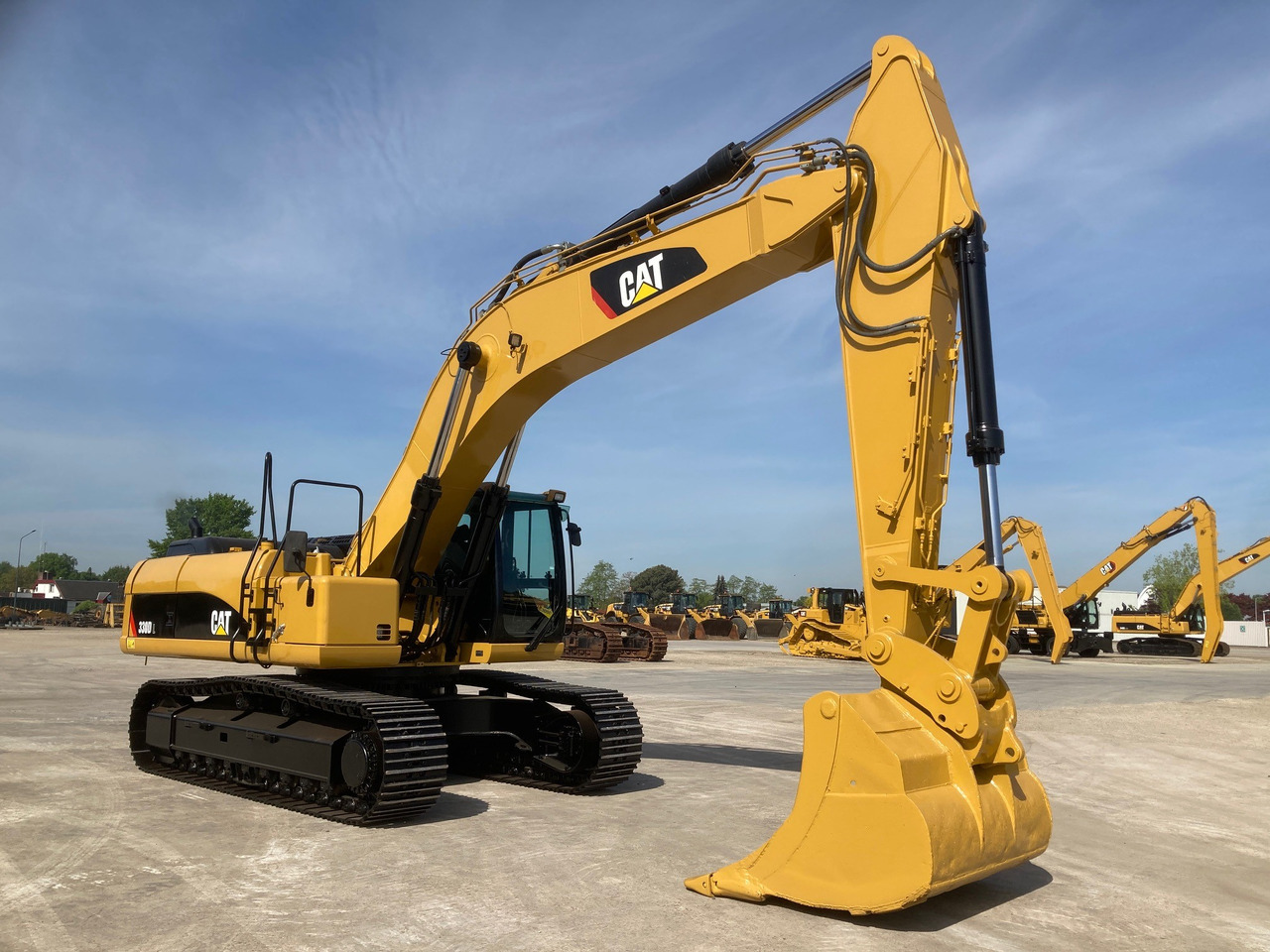 Pelle sur chenille caterpillar 330DL: photos 6
