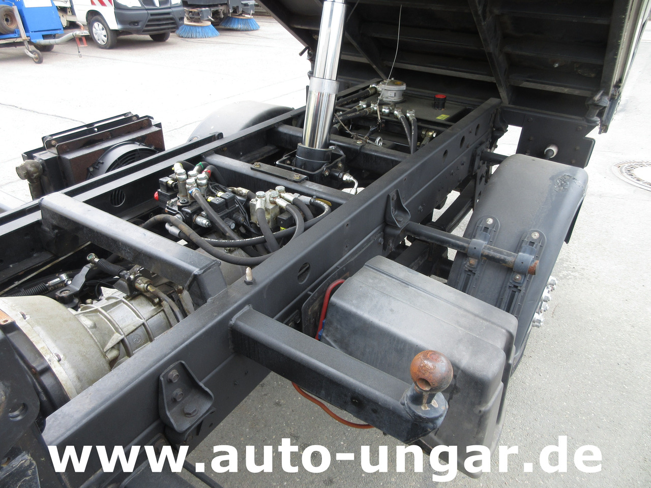 Engin de déneigement Durso Multimobil M3.50 Multicar Winterdienst 4x4 Kipper Pflug & Streuer: photos 6