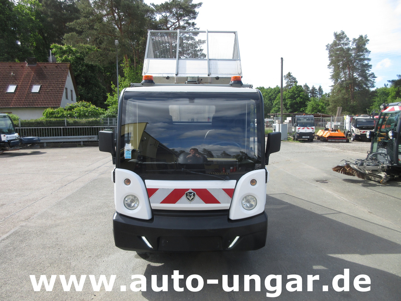 GOUPIL G5 Kipper lange Pritsche AHK Bordwanderhöhung Elektrofahrzeug - Utilitaire électrique compact: photos 2 GOUPIL G5 Kipper lange Pritsche AHK Bordwanderhöhung Elektrofahrzeug - Utilitaire électrique compact: photos 2