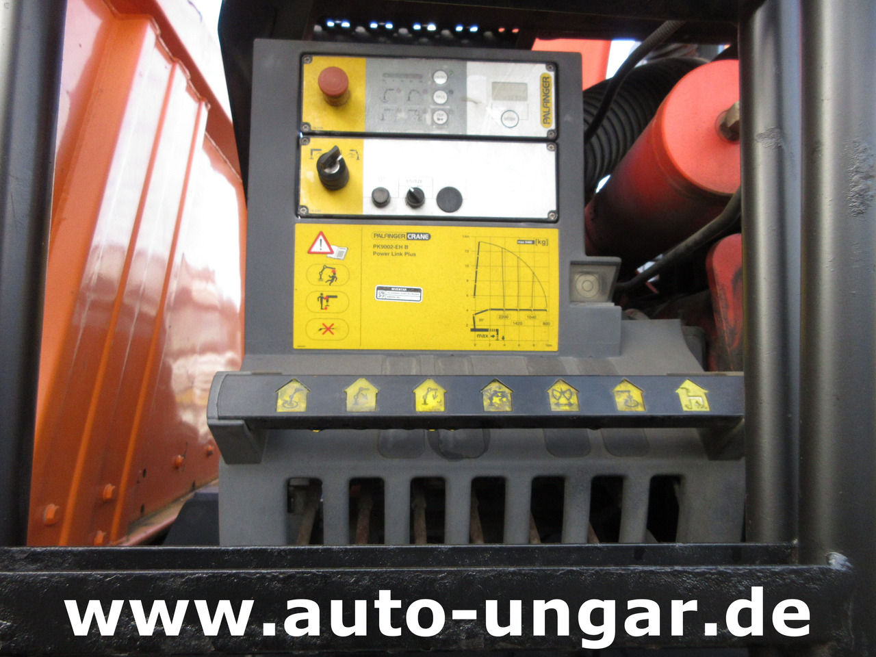 Iveco Trakker 360 Kipper Allrad 4x4 Kran Palfinger PK 9002 Kommunalhydraulik Winterdienst Euro 5 - Camion benne, Camion grue: photos 3 Iveco Trakker 360 Kipper Allrad 4x4 Kran Palfinger PK 9002 Kommunalhydraulik Winterdienst Euro 5 - Camion benne, Camion grue: photos 3