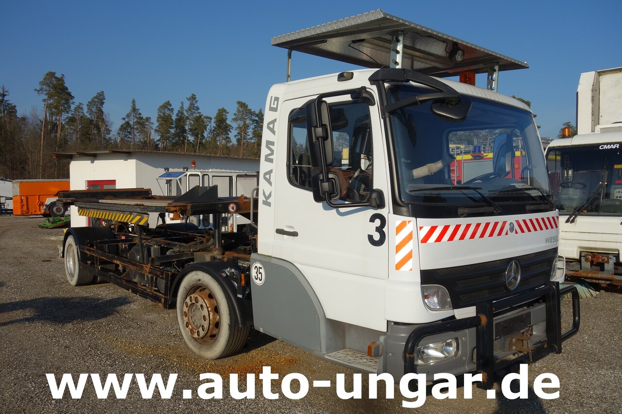 Kamag Mafi Terberg Mercedes Mercedes Kamag Wiesel WBH25P Mafi Terberg Wechselbrückenumsetzer - Tracteur portuaire: photos 1 Kamag Mafi Terberg Mercedes Mercedes Kamag Wiesel WBH25P Mafi Terberg Wechselbrückenumsetzer - Tracteur portuaire: photos 1