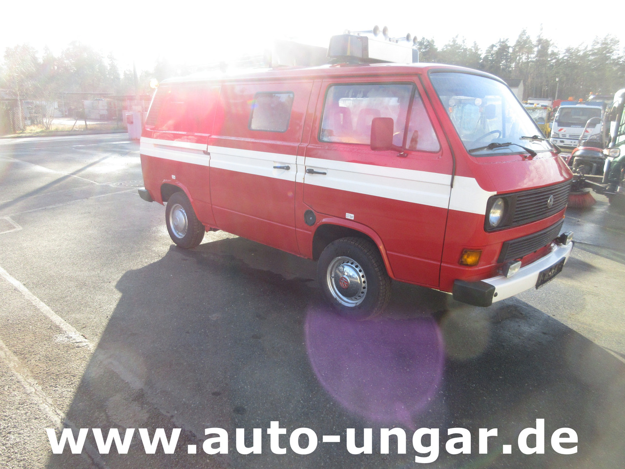 VOLKSWAGEN VW T3 Transporter Turbodiesel Feuerwehr ELF 1 aus 1985 - Camion de pompier: photos 3 VOLKSWAGEN VW T3 Transporter Turbodiesel Feuerwehr ELF 1 aus 1985 - Camion de pompier: photos 3
