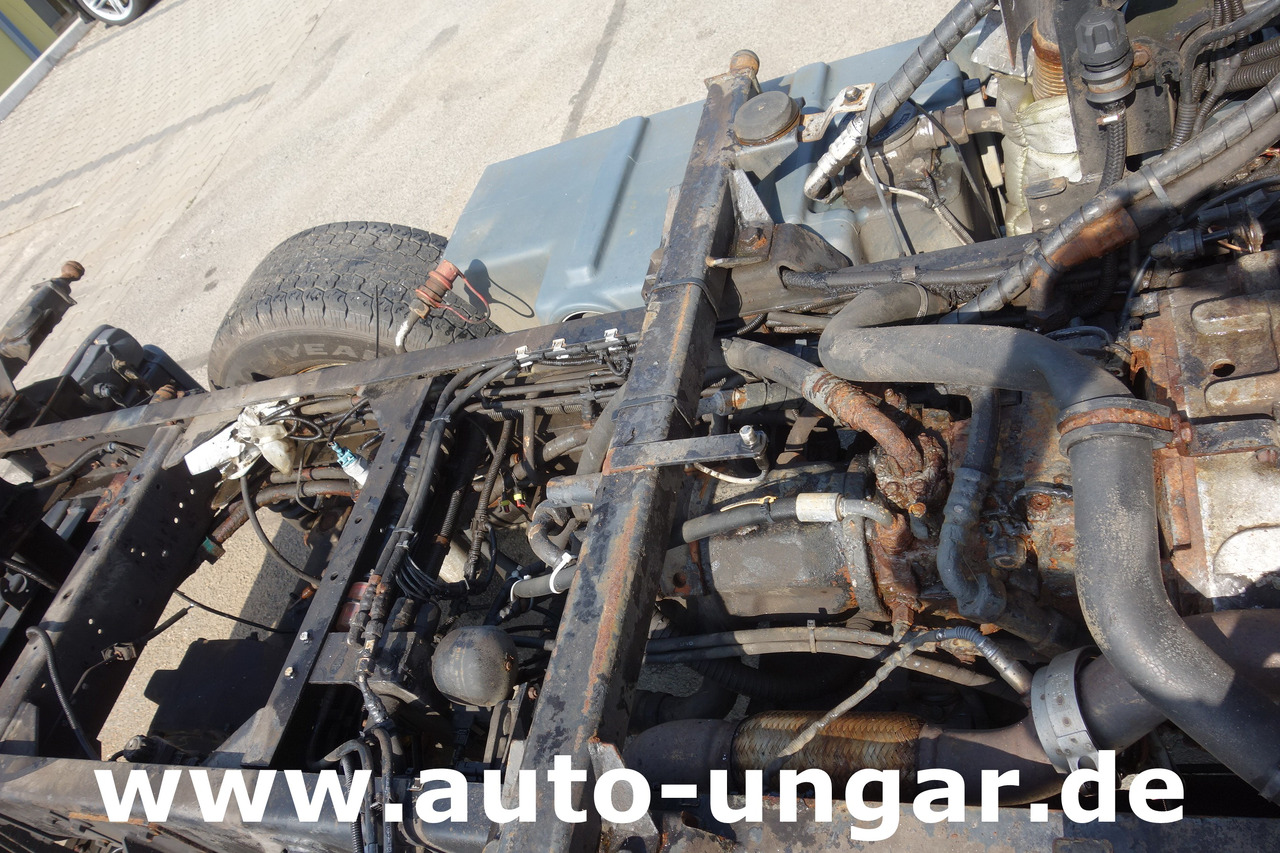 Véhicule de voirie/ Spécial Multicar M30 H Carrier 4x4 Baujahr 2010 Motorschaden Fehlteile Ersatzteilträger: photos 14