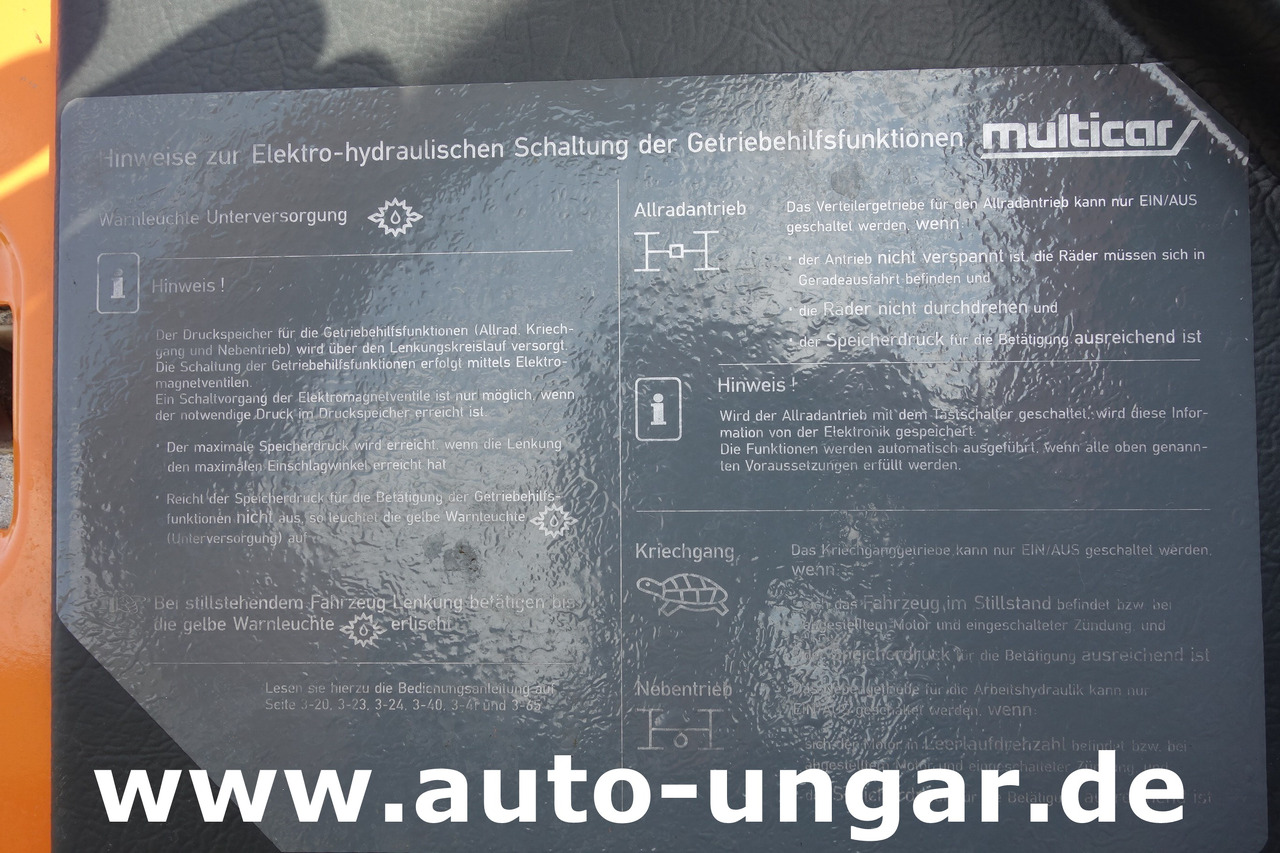 Véhicule de voirie/ Spécial Multicar M30 H Carrier 4x4 Baujahr 2010 Motorschaden Fehlteile Ersatzteilträger: photos 29