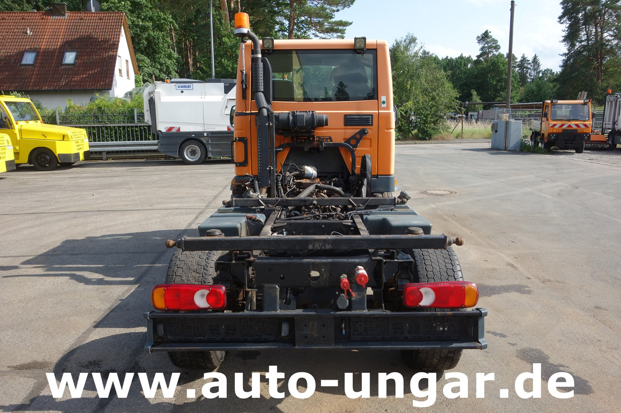 Véhicule de voirie/ Spécial Multicar M30 H Carrier 4x4 Baujahr 2010 Motorschaden Fehlteile Ersatzteilträger: photos 9