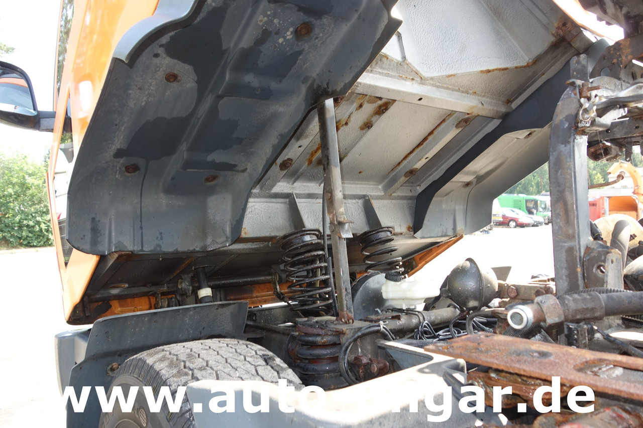 Véhicule de voirie/ Spécial Multicar M30 H Carrier 4x4 Baujahr 2010 Motorschaden Fehlteile Ersatzteilträger: photos 21