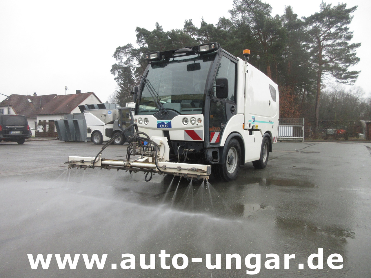Multicar Tremo X56 4x4x4 CMAR NC300 Schwemmfahrzeug Bj. 2014 EU5 Hochdruck - Véhicule de voirie/ Spécial: photos 1 Multicar Tremo X56 4x4x4 CMAR NC300 Schwemmfahrzeug Bj. 2014 EU5 Hochdruck - Véhicule de voirie/ Spécial: photos 1