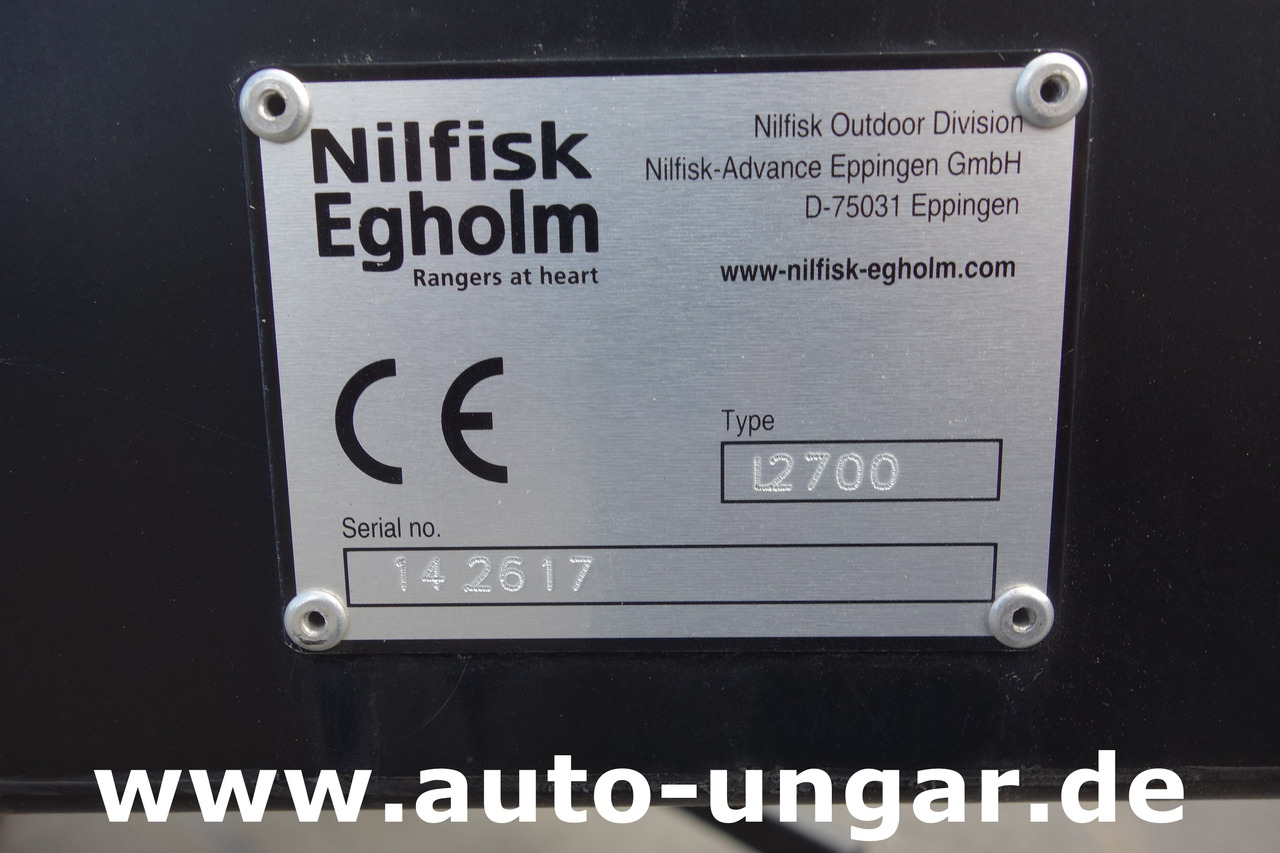 Véhicule de voirie/ Spécial NILFISK CR3500 Kipperpritsche Schmidt Multigo 150 Pritsche Kipper mit Fahrgestell: photos 9 Véhicule de voirie/ Spécial NILFISK CR3500 Kipperpritsche Schmidt Multigo 150 Pritsche Kipper mit Fahrgestell: photos 9