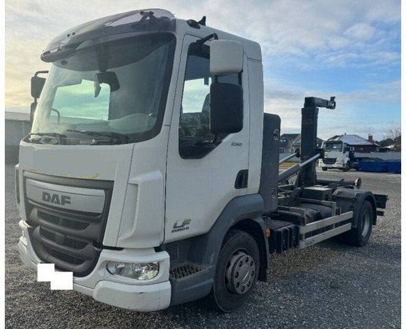 DAF 12t LF250 FA +2020 CTS - Camion ampliroll: photos 4 DAF 12t LF250 FA +2020 CTS - Camion ampliroll: photos 4