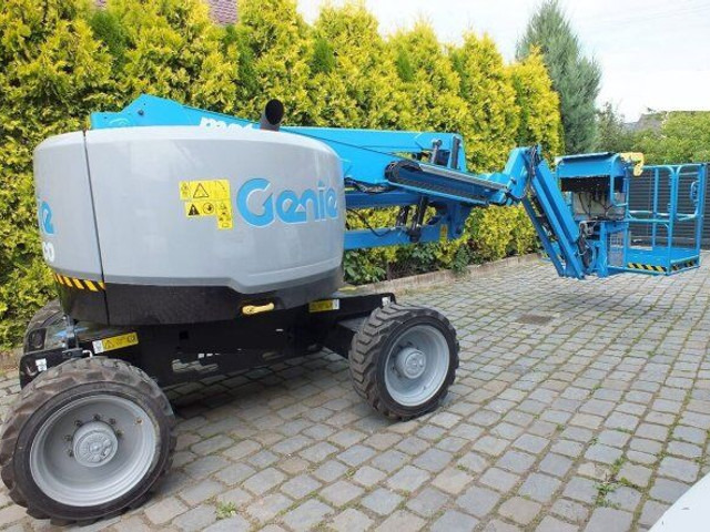 Genie top! Z45 XC diesel 4x4 * 15.86m/454kg - Nacelle articulée: photos 2 Genie top! Z45 XC diesel 4x4 * 15.86m/454kg - Nacelle articulée: photos 2