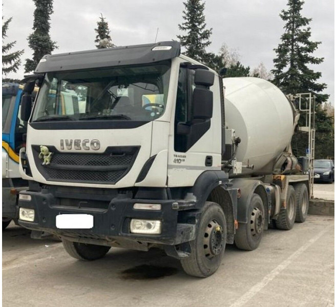 Iveco 8x4 Trakker AD340.T41B +9m3 - Camion malaxeur: photos 1 Iveco 8x4 Trakker AD340.T41B +9m3 - Camion malaxeur: photos 1
