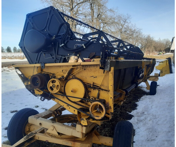 Moissonneuse-batteuse pour transport de la nourriture New Holland CR 980 (351) +BISO: VX 750 Crop Ranger +CX100: photos 16