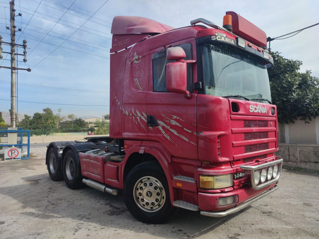 Scania R144-530 V8 GA6X4NZ 530 - Tracteur routier: photos 2 Scania R144-530 V8 GA6X4NZ 530 - Tracteur routier: photos 2