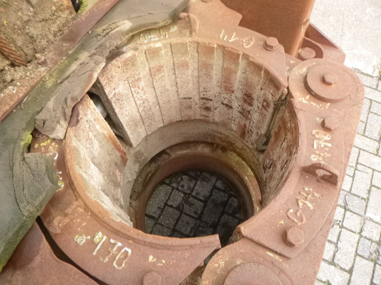 Foreuse CASAGRANDE C14 ROTATING FOUNDATION ROTARY DRILL: photos 30 Foreuse CASAGRANDE C14 ROTATING FOUNDATION ROTARY DRILL: photos 30