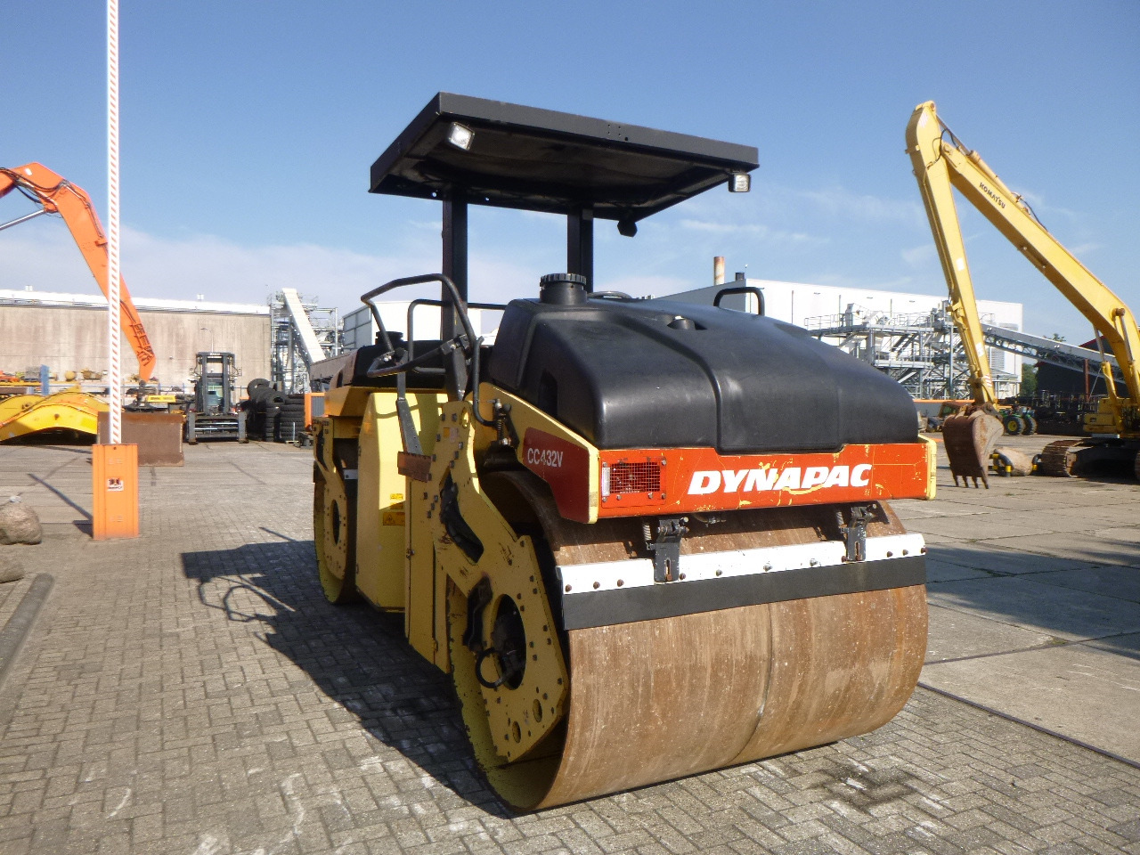 DYNAPAC CC432V - Rouleau compresseur: photos 5 DYNAPAC CC432V - Rouleau compresseur: photos 5
