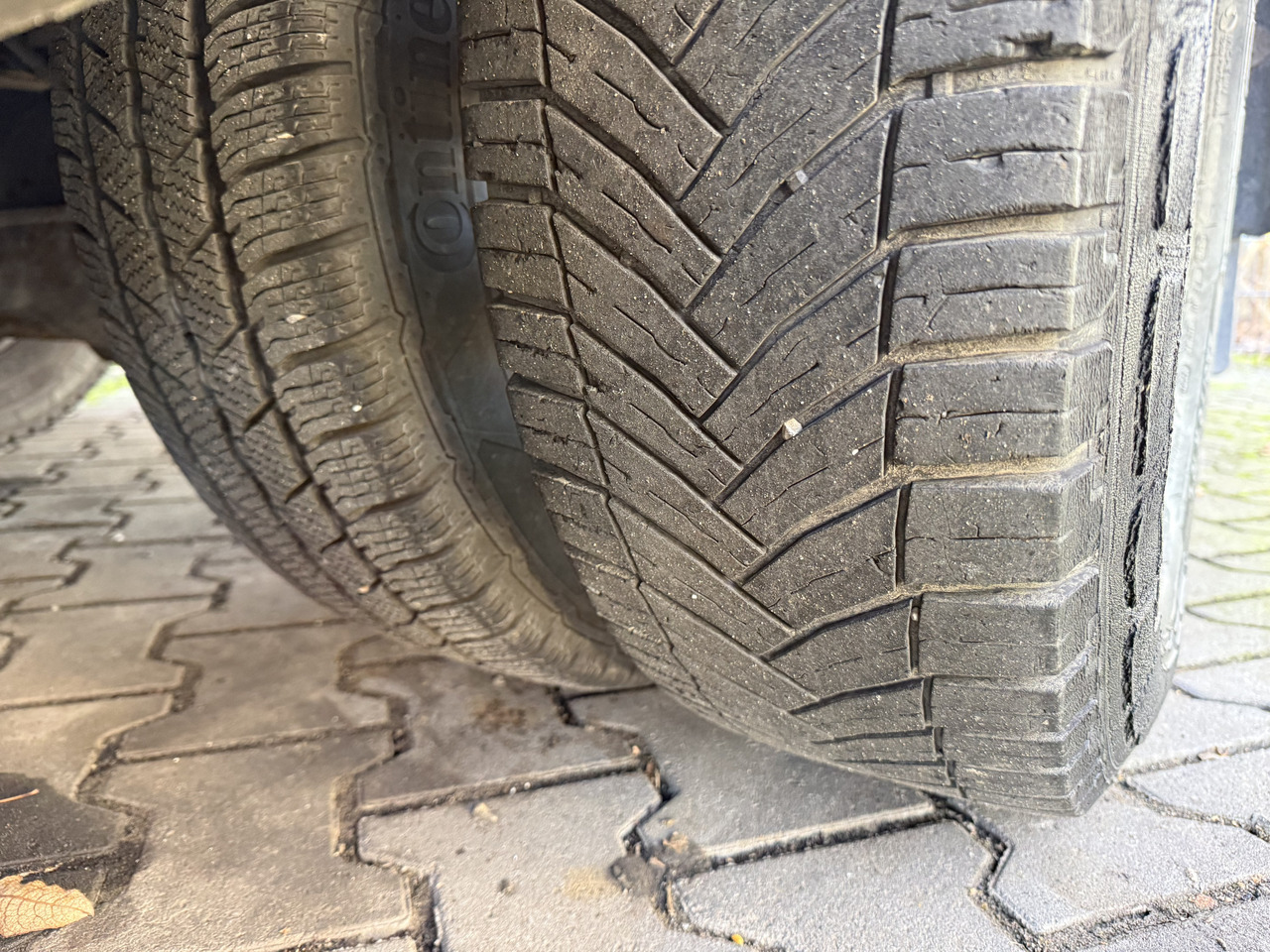 Iveco Daily 70C17 HMF 635 Kran bis 11 Meter - Camion grue, Utilitaire plateau: photos 3 Iveco Daily 70C17 HMF 635 Kran bis 11 Meter - Camion grue, Utilitaire plateau: photos 3