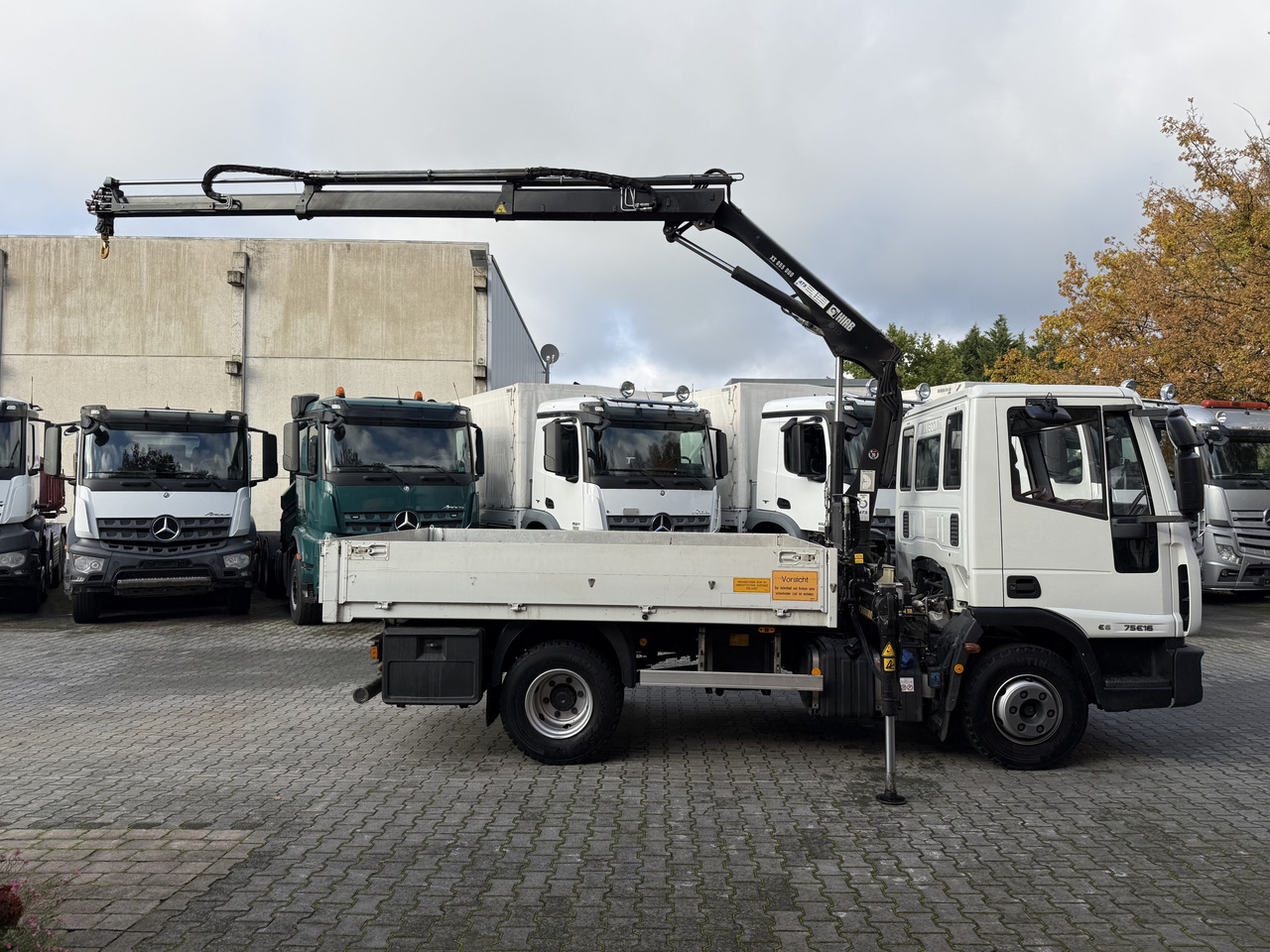 Camion plateau, Camion grue Iveco EuroCargo 75E16 Kran Hiab 055-2: photos 15