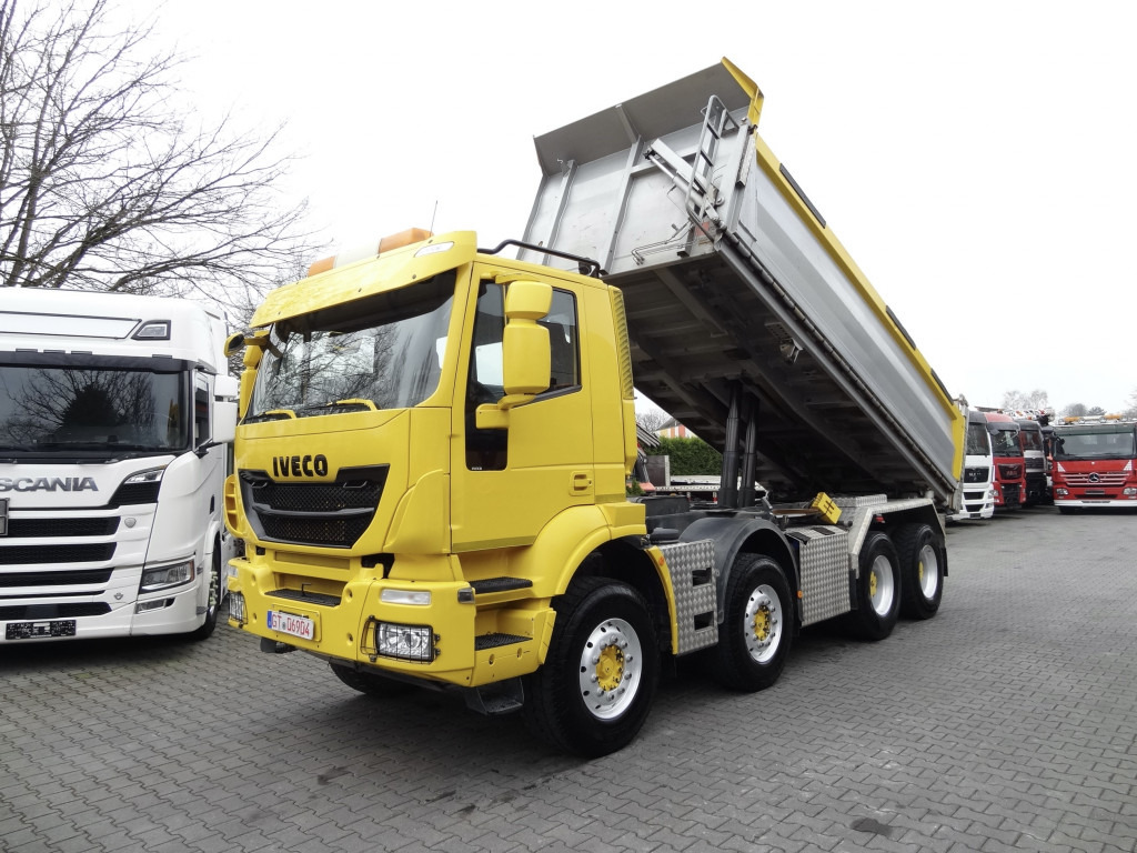 Iveco Trakker 450 8X4 Meiller - Camion benne: photos 1 Iveco Trakker 450 8X4 Meiller - Camion benne: photos 1