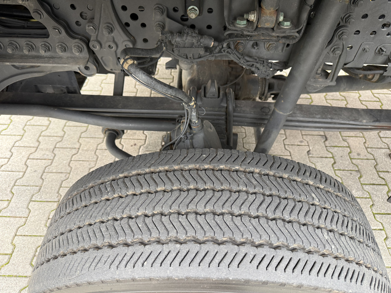 Mercedes-Benz Arocs 1827 AK 4X4 Ex-Bundeswehr - Châssis cabine: photos 4 Mercedes-Benz Arocs 1827 AK 4X4 Ex-Bundeswehr - Châssis cabine: photos 4