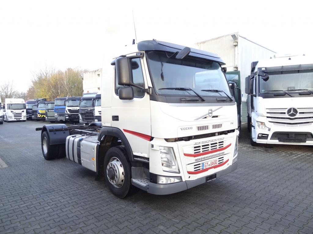 Crédit-bail de Volvo FM420 4X4 X-Track Volvo FM420 4X4 X-Track: photos 8