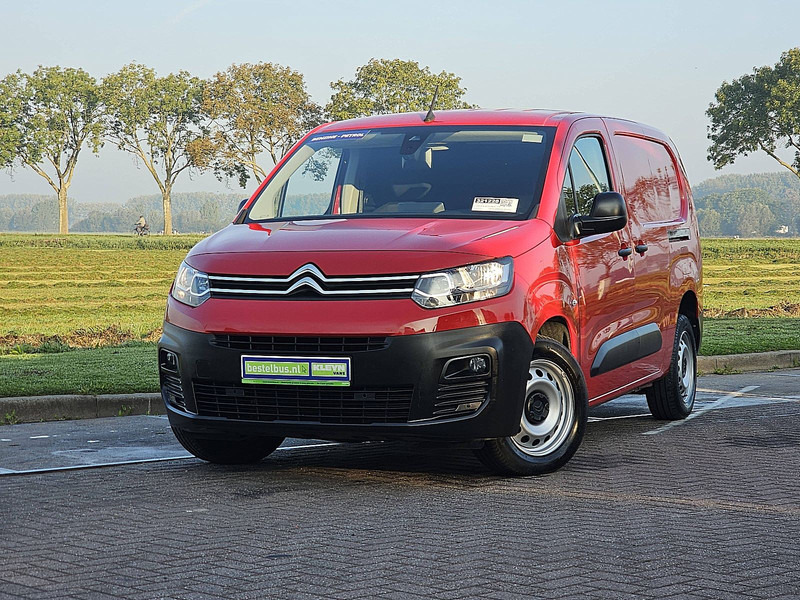Citroën Berlingo 1.2 XL 130 AUT. 34 dkm. - Fourgon grand volume: photos 1 Citroën Berlingo 1.2 XL 130 AUT. 34 dkm. - Fourgon grand volume: photos 1