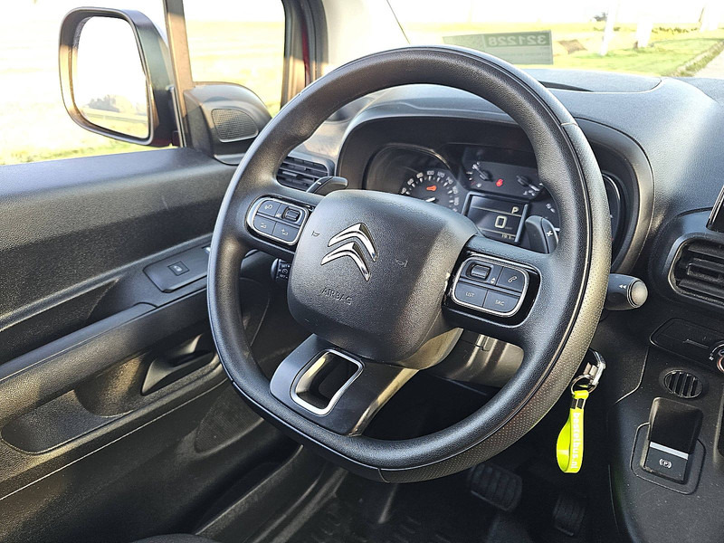 Fourgon grand volume Citroën Berlingo 1.4 XL 130 AUT.  34 dkm.: photos 10