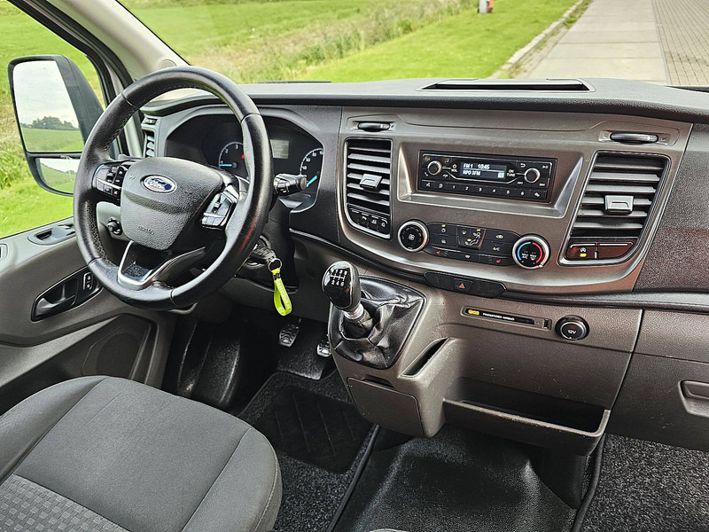 Fourgon utilitaire Ford Transit 2.0 TDCI 130 L2H2: photos 8 Fourgon utilitaire Ford Transit 2.0 TDCI 130 L2H2: photos 8