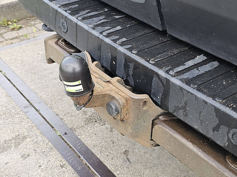 Fourgon utilitaire Ford Transit 2.0 TDCI 130 L2H2: photos 14 Fourgon utilitaire Ford Transit 2.0 TDCI 130 L2H2: photos 14