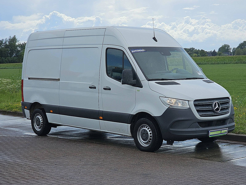 Mercedes-Benz Sprinter 211 L2H2 Mbux Automaat! - Fourgonnette: photos 5 Mercedes-Benz Sprinter 211 L2H2 Mbux Automaat! - Fourgonnette: photos 5