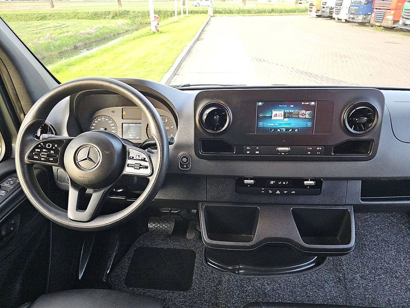 Fourgon utilitaire Mercedes-Benz Sprinter 315 L3H2 Mbux + Navi AC!: photos 8