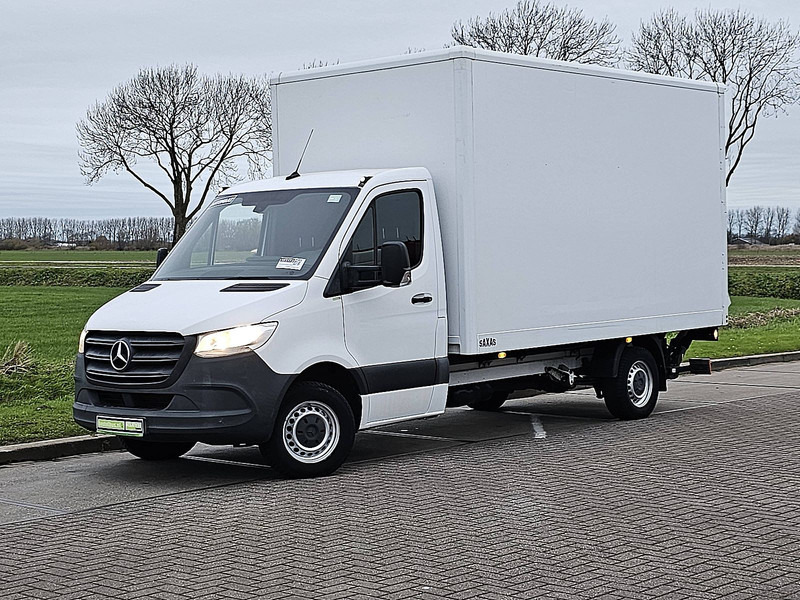 Mercedes-Benz Sprinter 316 Bakwagen Laadklep! - Fourgon grand volume: photos 2 Mercedes-Benz Sprinter 316 Bakwagen Laadklep! - Fourgon grand volume: photos 2