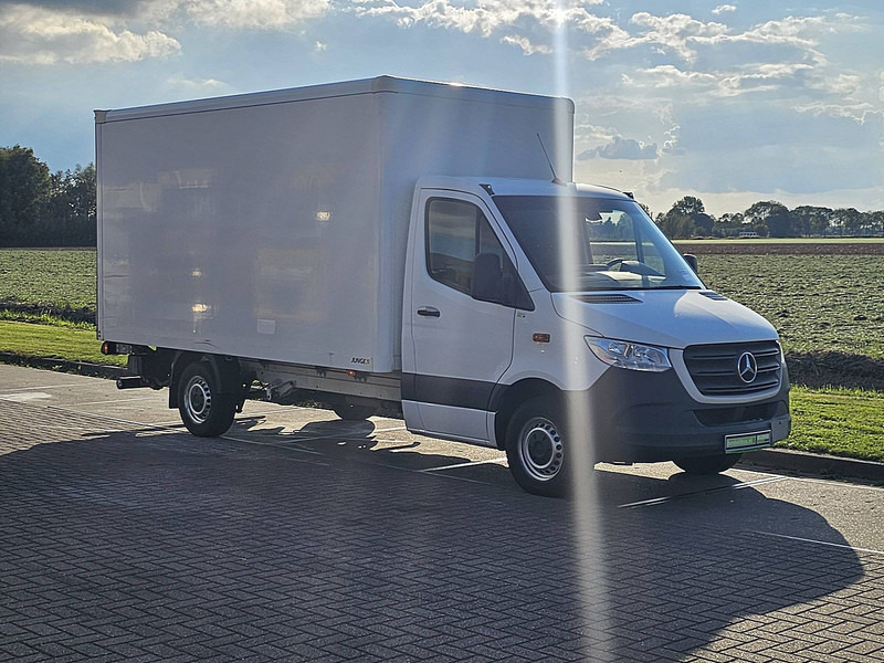 Mercedes-Benz Sprinter 316 Bakwagen Laadklep! - Fourgon grand volume: photos 5 Mercedes-Benz Sprinter 316 Bakwagen Laadklep! - Fourgon grand volume: photos 5