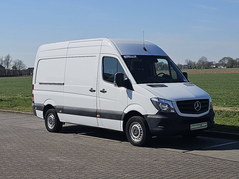 Mercedes-Benz Sprinter 319 L2H2 3.0Ltr V6 Navi! - Fourgon utilitaire: photos 5 Mercedes-Benz Sprinter 319 L2H2 3.0Ltr V6 Navi! - Fourgon utilitaire: photos 5