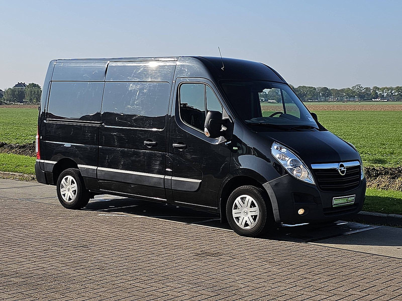 Opel Movano 2.3 - Fourgon utilitaire: photos 5 Opel Movano 2.3 - Fourgon utilitaire: photos 5
