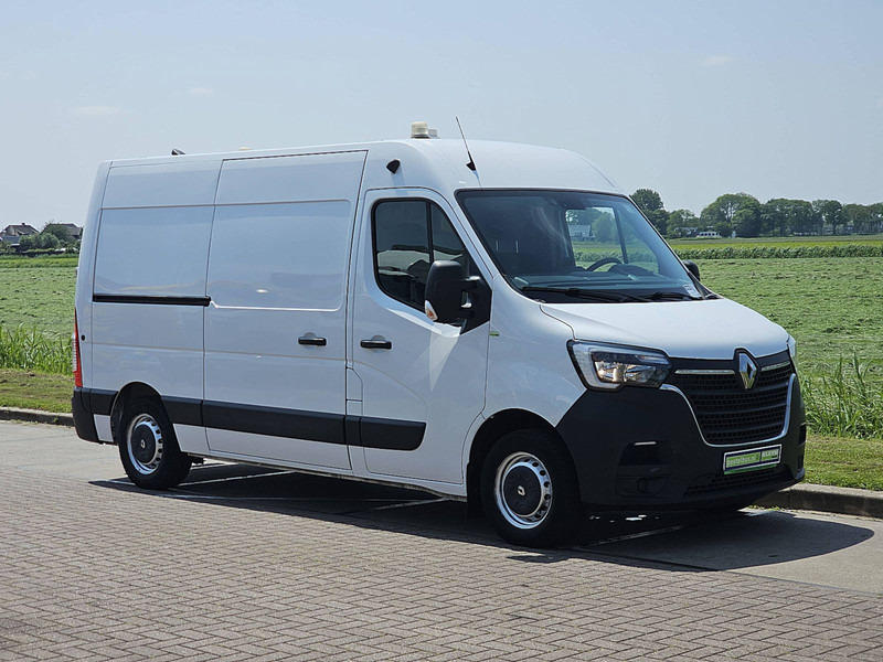 Renault Master 2.3 DCI 130 L2H2 - Fourgon utilitaire: photos 5 Renault Master 2.3 DCI 130 L2H2 - Fourgon utilitaire: photos 5