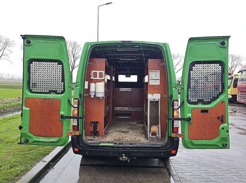 Fourgon utilitaire Renault Master 2.3 DCI 130 L2H2: photos 15