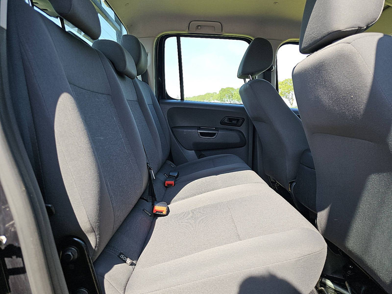 Pick-up Volkswagen Amarok 2.0 TDI Dubbel Cabine 4x4 AC: photos 13