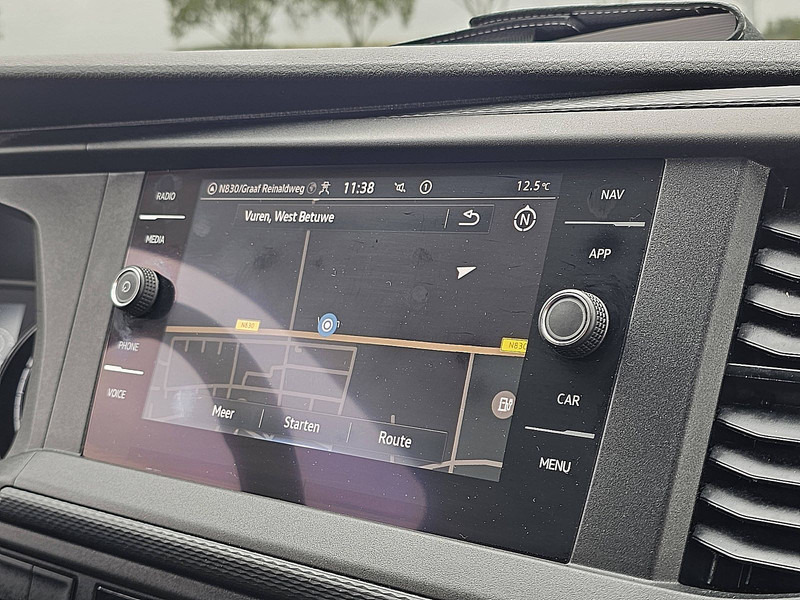 Fourgonnette Volkswagen Transporter 2.0 TDI ac lang EURO6: photos 11 Fourgonnette Volkswagen Transporter 2.0 TDI ac lang EURO6: photos 11