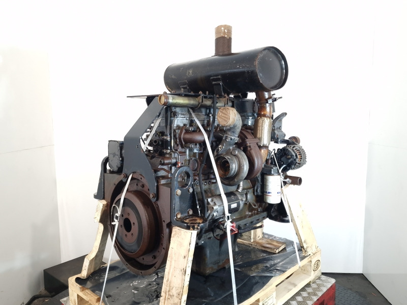 Iveco FPT 667TA F4HE0684J*D Engine (Plant) - Moteur pour Engins de chantier: photos 1 Iveco FPT 667TA F4HE0684J*D Engine (Plant) - Moteur pour Engins de chantier: photos 1