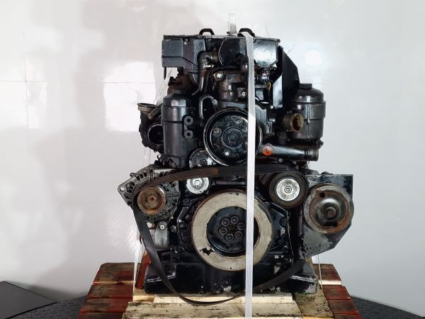 Mercedes Benz OM904LA Non Adblue Bus Spec Engine (Bus) - Moteur: photos 5 Mercedes Benz OM904LA Non Adblue Bus Spec Engine (Bus) - Moteur: photos 5