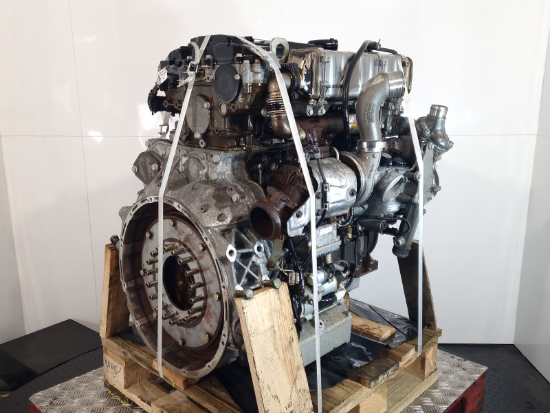 Mercedes Benz OM934LA.E3A–3-00 Industrial Spec Engine (Truck) - Moteur pour Camion: photos 1 Mercedes Benz OM934LA.E3A–3-00 Industrial Spec Engine (Truck) - Moteur pour Camion: photos 1