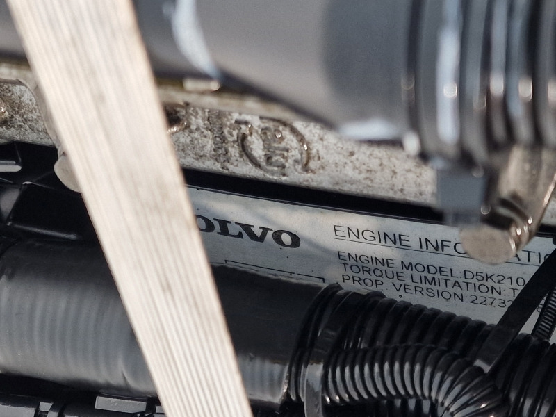Volvo D5K 210 EUVI Engine (Truck) - Moteur pour Camion: photos 2 Volvo D5K 210 EUVI Engine (Truck) - Moteur pour Camion: photos 2