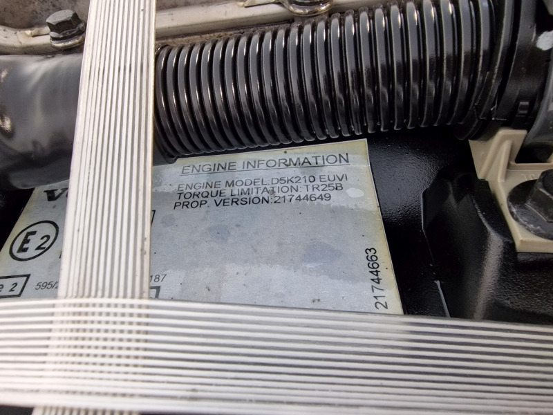 Moteur pour Camion Volvo D5K 210 EUVI Engine (Truck): photos 12