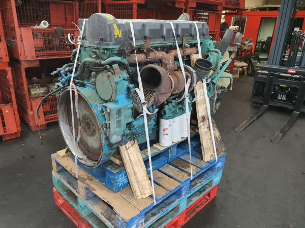 Volvo D9A260 EC01 - Moteur pour Camion: photos 5 Volvo D9A260 EC01 - Moteur pour Camion: photos 5