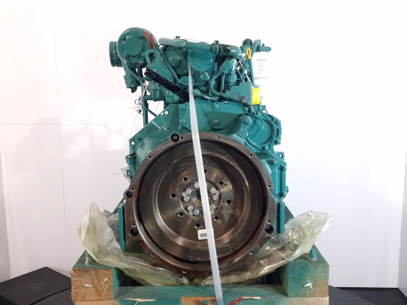 Volvo EC210B Excavator D6D EGE2 New Engine (Plant) - Moteur pour Engins de chantier: photos 2 Volvo EC210B Excavator D6D EGE2 New Engine (Plant) - Moteur pour Engins de chantier: photos 2