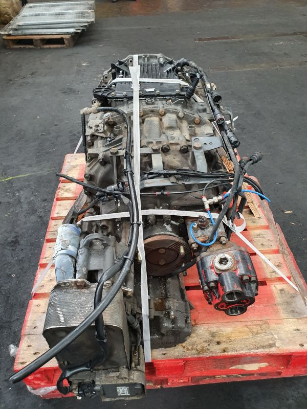 ZF 12AS2541TD - Boîte de vitesse: photos 2 ZF 12AS2541TD - Boîte de vitesse: photos 2